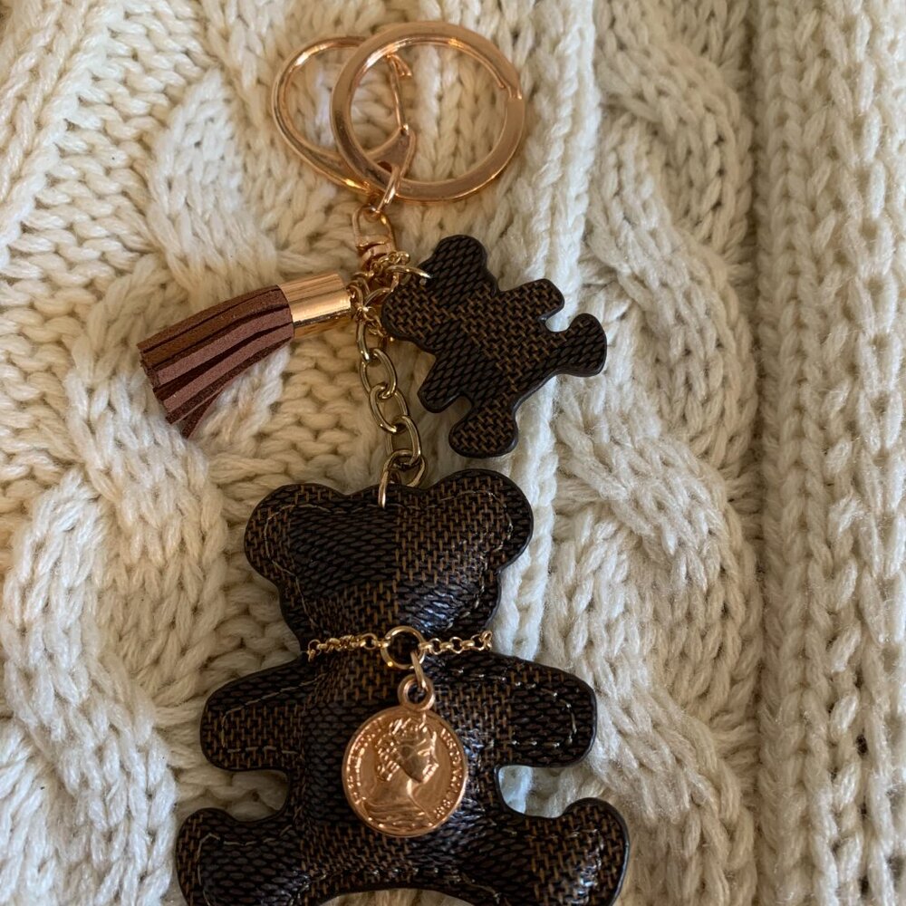 Small key ring